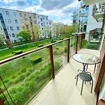 Spacious 130 M2 Near Center 2 Free Parking Apartamento Praga